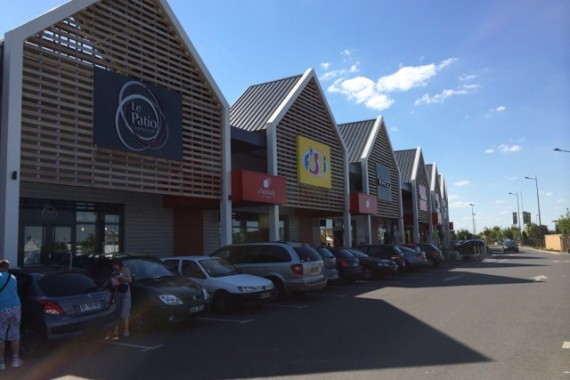 Patio Beauvais next nouvelle expansion terrestre next commerce Patio Beauvais next nouvelle expansion terrestre next commerce